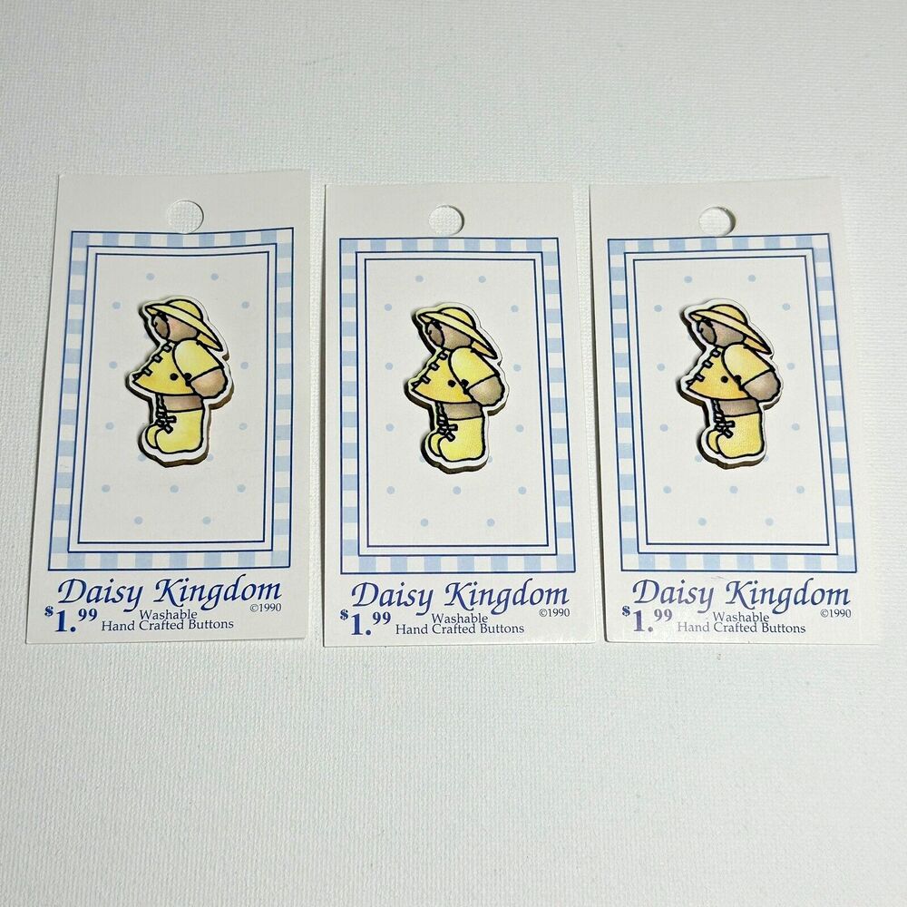 Mary Engelbreit Daisy Kingdom 2-Hole Buttons- 3 Cards Raincoat Bear (Single) Vtg